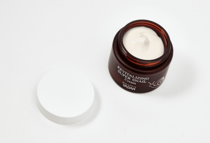 Yadah Revitalizing Super Snail Cream