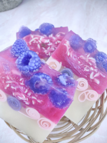 Berry Bliss glycerin soap