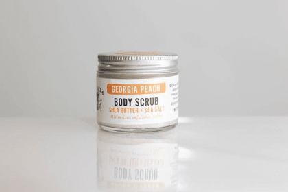 Georgia Peach Hand & Body Scrub 2.6oz