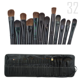 Sculptor 32 Piece High Quality Wooden Makeup Brush Set (Color: Black)